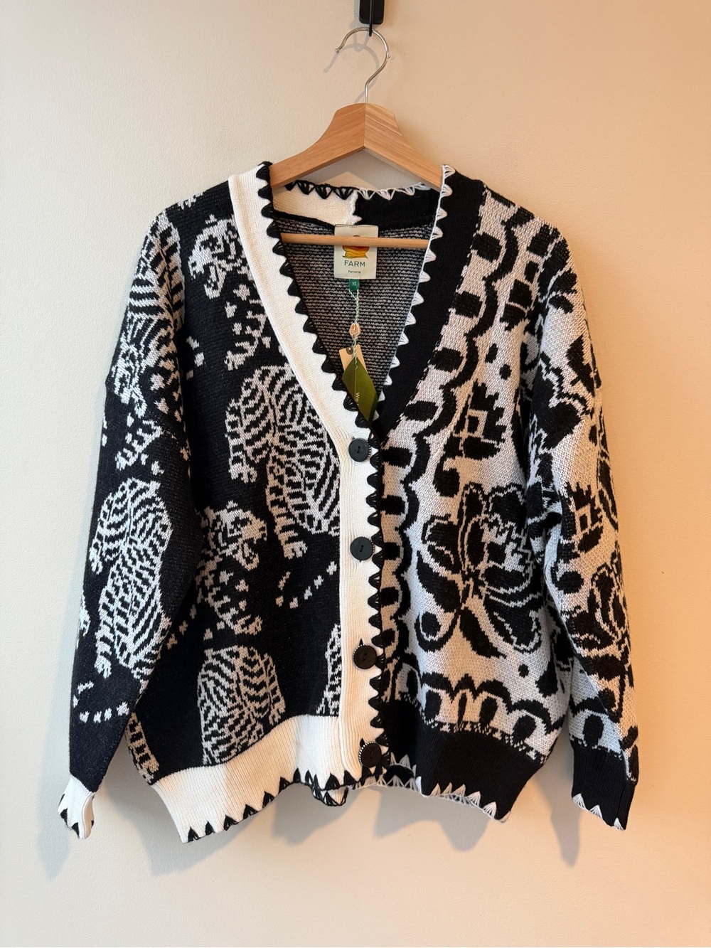 Farm Rio Black & White Mixed Striped Tigers Buttoned Knit Cardigan NWT - Picture 4 of 6